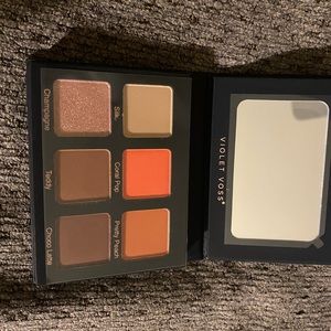 6 Shade Eyeshadow Palette